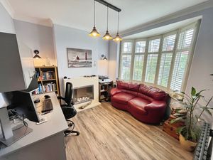 Dining room- click for photo gallery